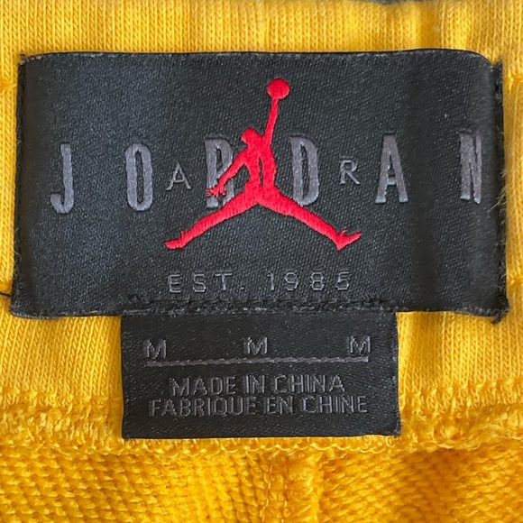 Nike Air Jordan Jumpman Air Fleece Men’s Size: Medium Color: Yellow - Picture 4 of 7